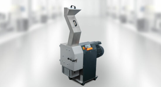 The HM1-L hammer mill can be converted from a hammer to a granulator