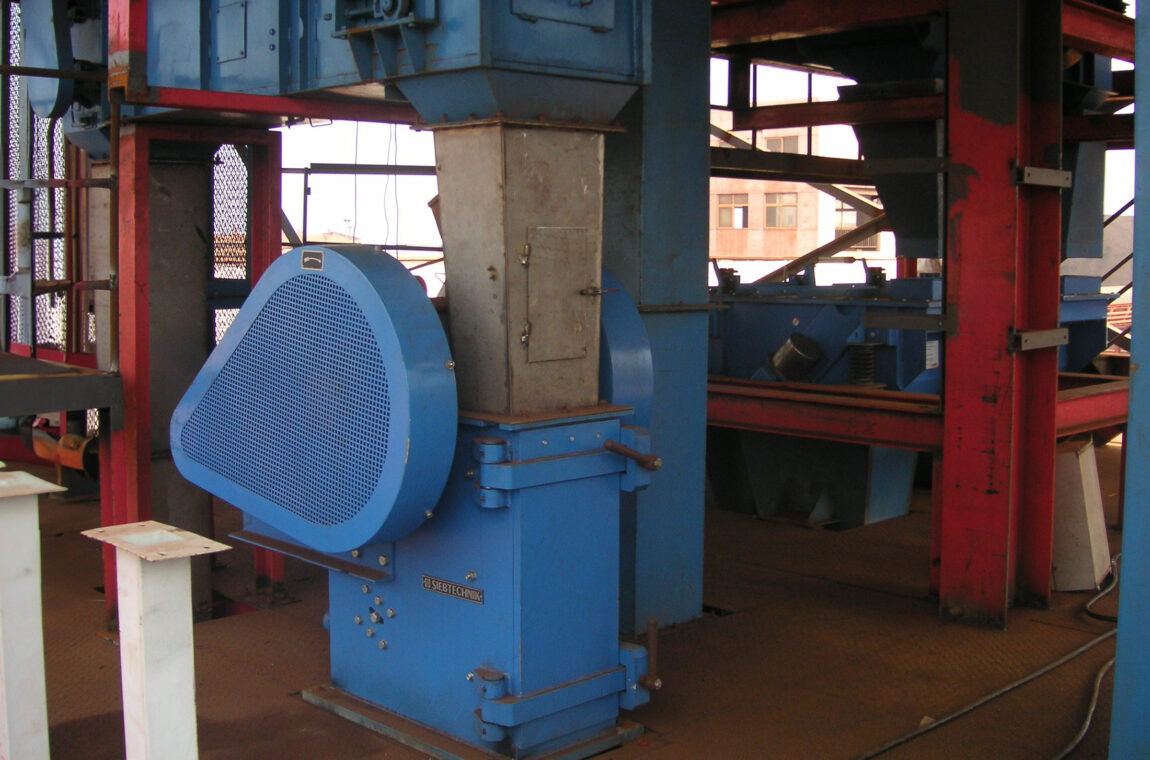 Jaw crusher type EB 30 x 25 - Plant photo