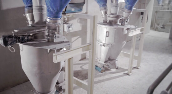 Rotary pipe divider in limestone quarry - plant for the production of crushed stone and chippings